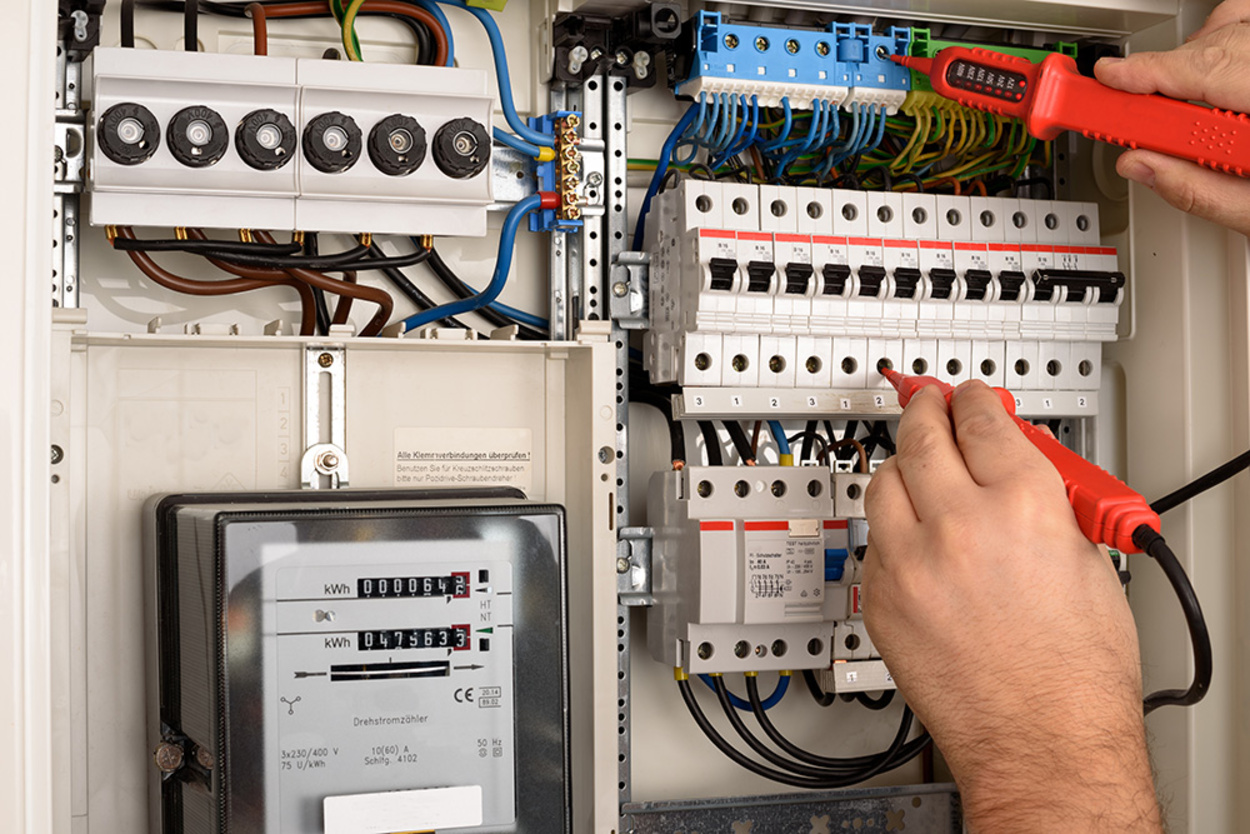 E-Check bei ELKOM Elektro- und Kommunikationstechnik GbR in Meiningen